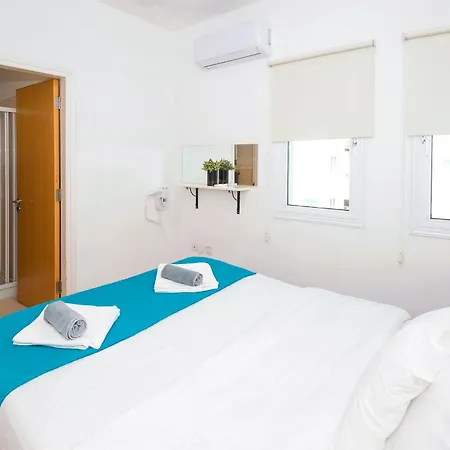 וילה Kiki Villa-3 Bedroom Villa With Jacuzzi *